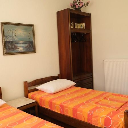 Mangoseaview Home1 네아 로다 외부 사진