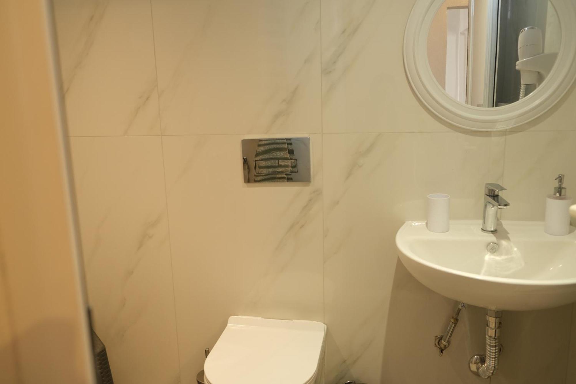 Mangoseaview Home1 네아 로다 외부 사진